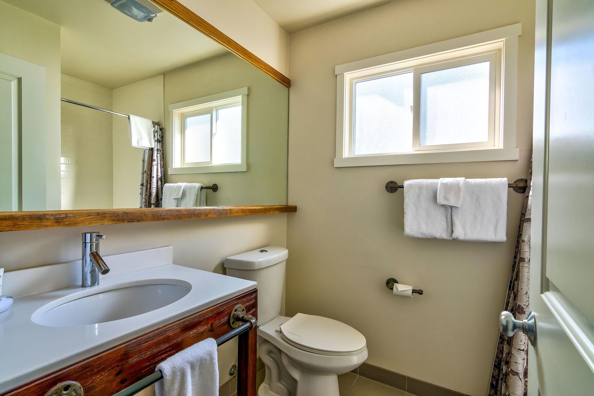 Basecamp Tahoe South サウス・レイクタホ エクステリア 写真