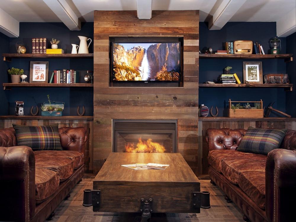 Basecamp Tahoe South サウス・レイクタホ エクステリア 写真