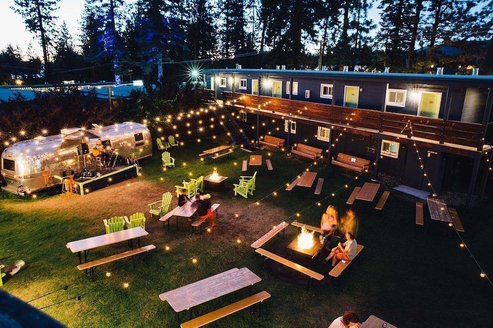 Basecamp Tahoe South サウス・レイクタホ エクステリア 写真